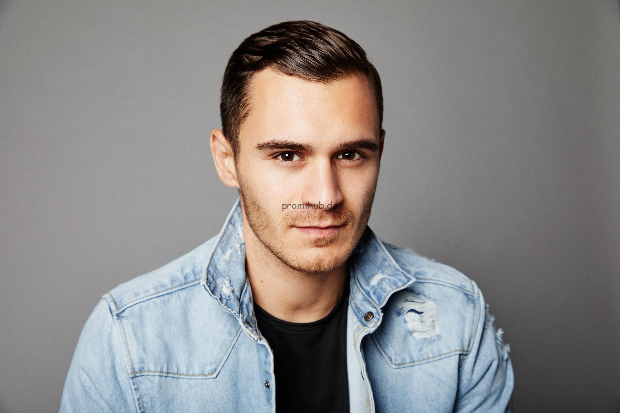 Julian Kostov