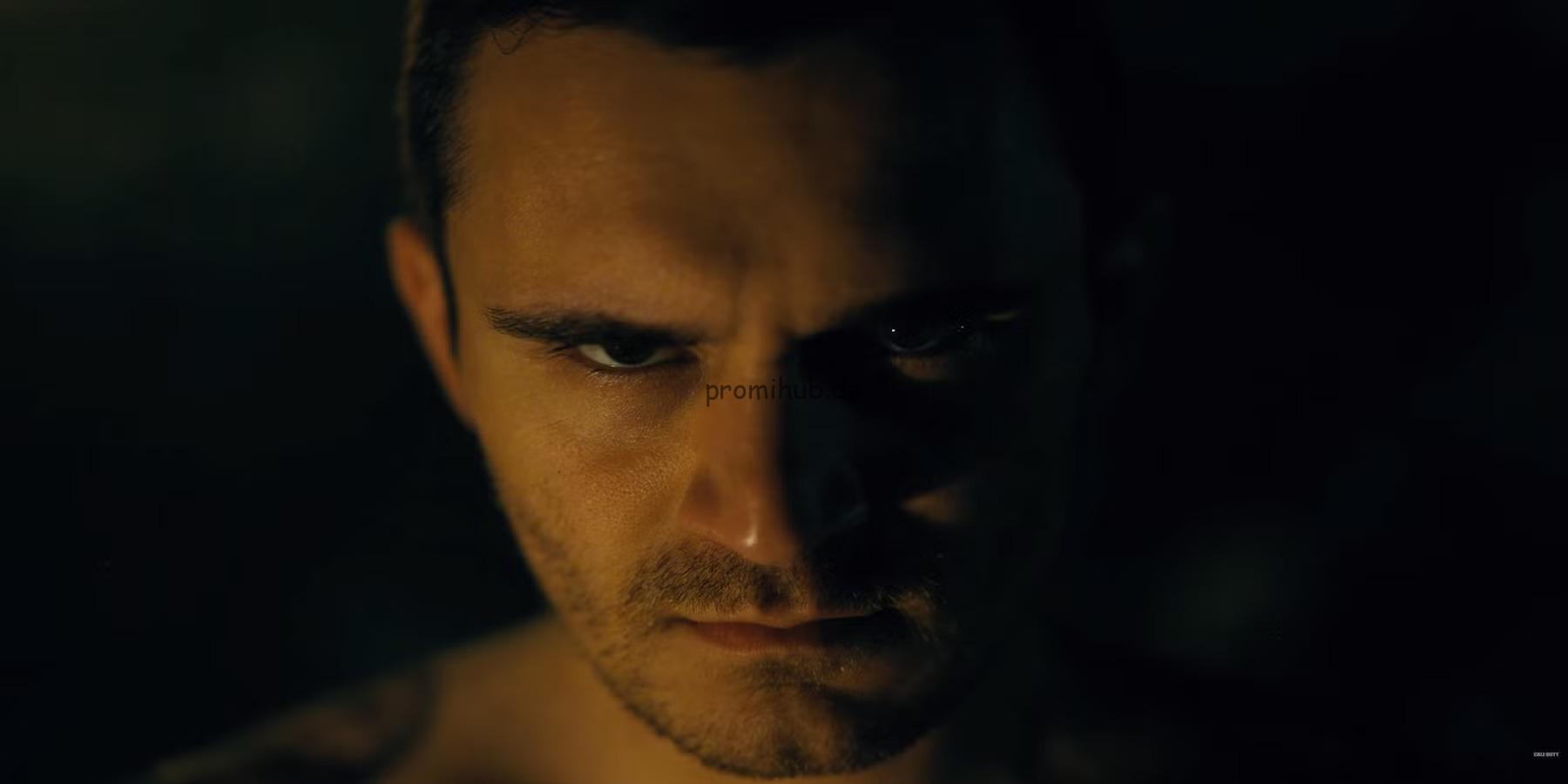 Julian Kostov (Vladimir Makarov)