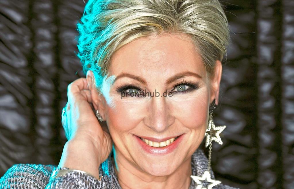 Claudia Jung